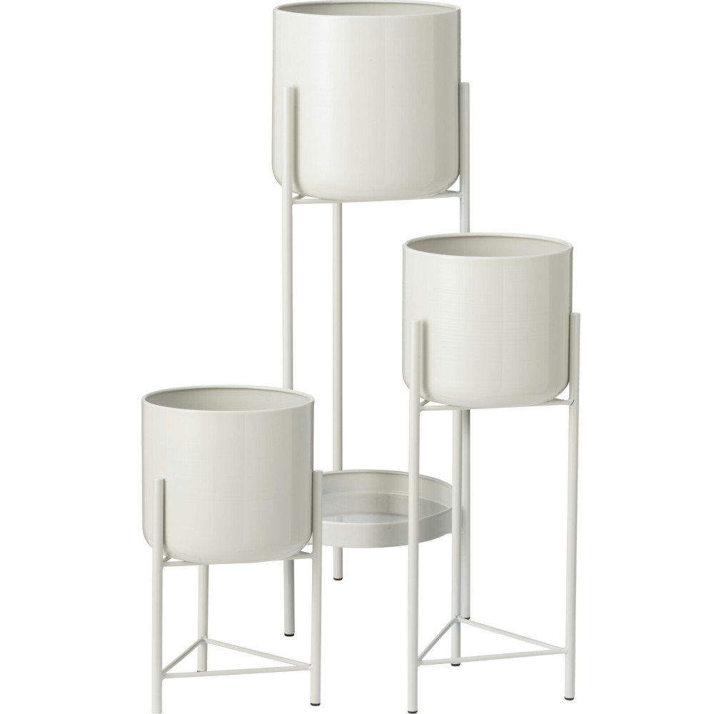 flowerpots-on-stands-white